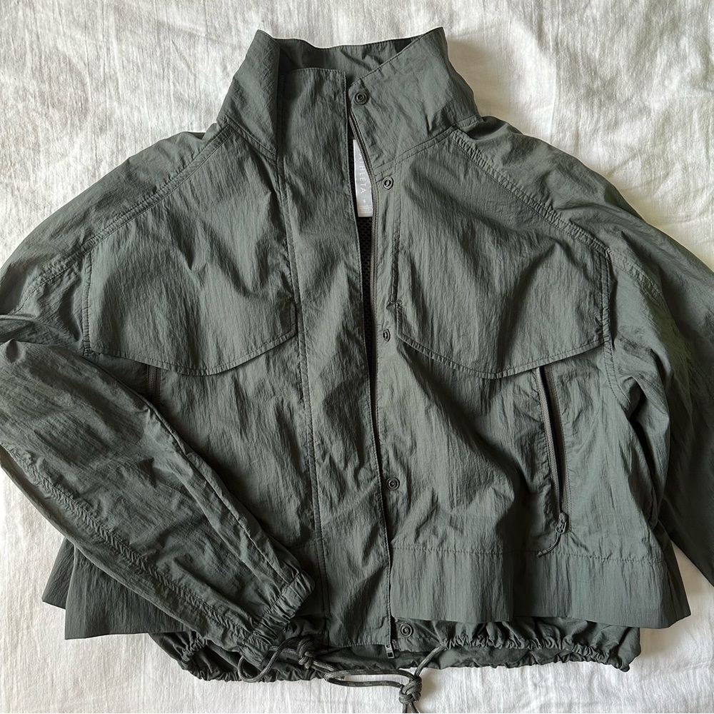 Athlete Canopy Parachute Jacket
